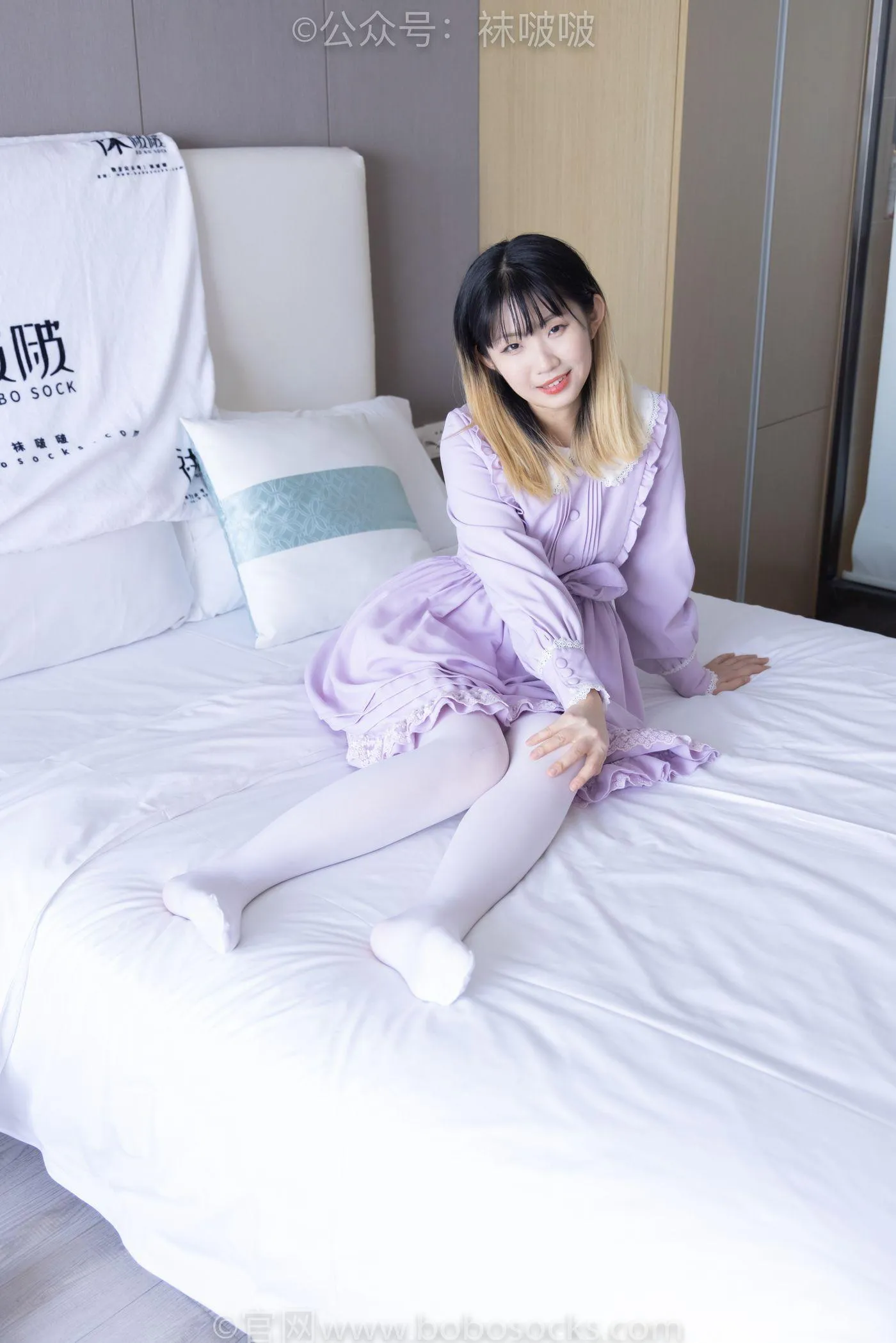 [BoBoSocks袜啵啵]NO.079 砂糖-皮鞋、厚白丝（花絮版） [140P]插图